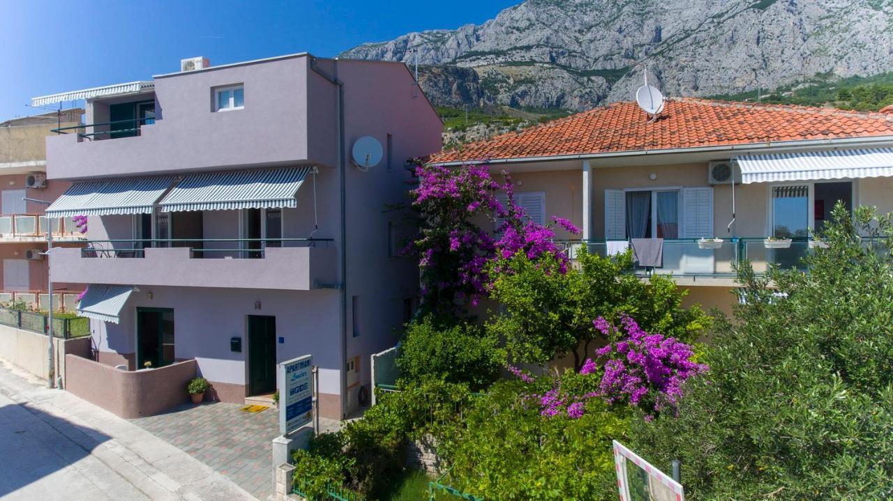 Apartments Loncar Tučepi Kültér fotó