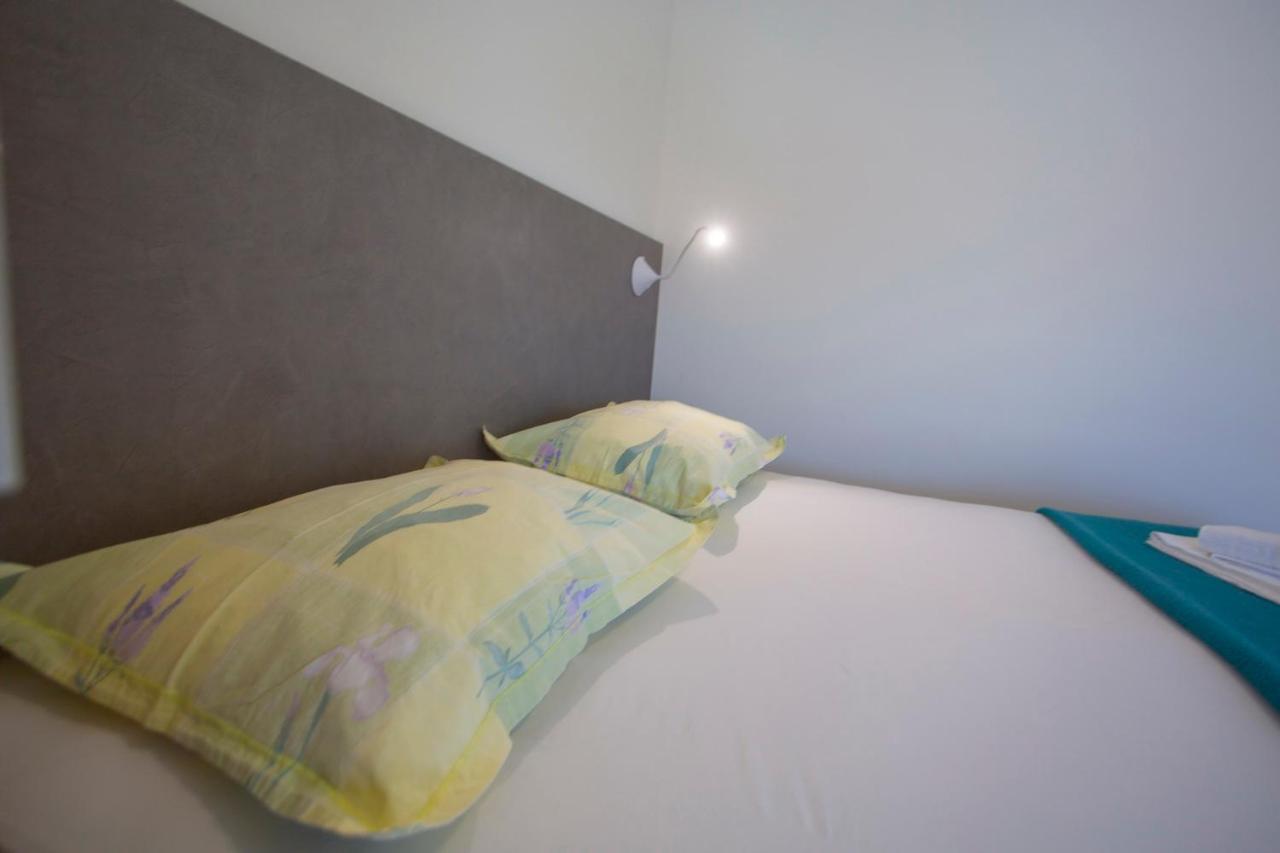 Apartments Loncar Tučepi Kültér fotó