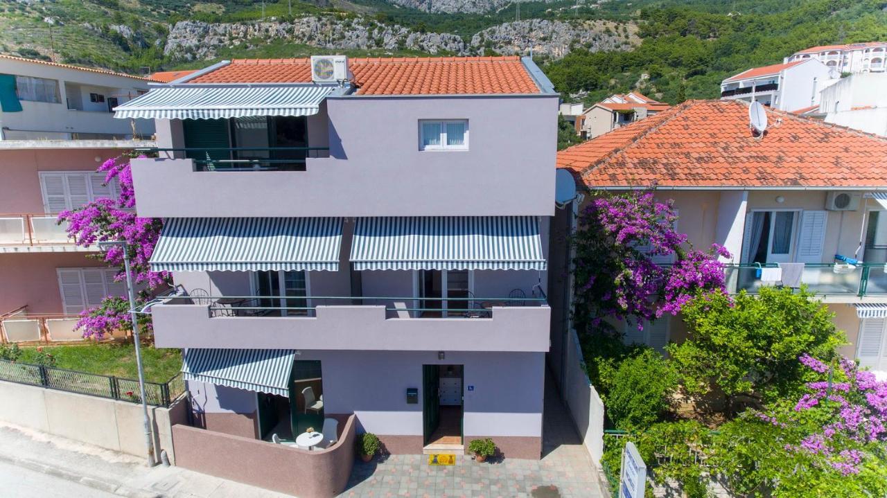 Apartments Loncar Tučepi Kültér fotó